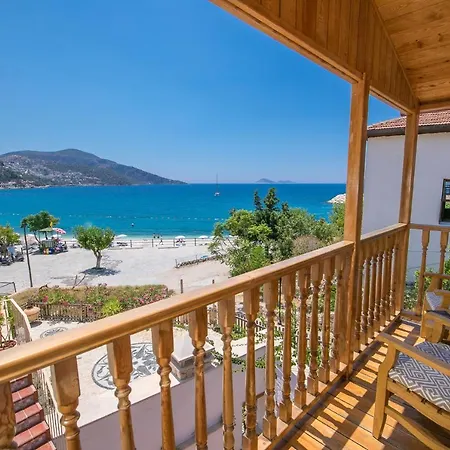 מלון Pier House קלקן